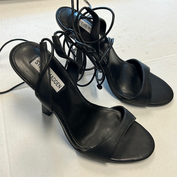 Steve Madden Michelle lace up sandal - Picture 3 of 7